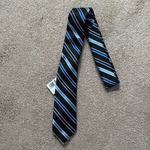 CHAPS Striped Tie (48" Long)
